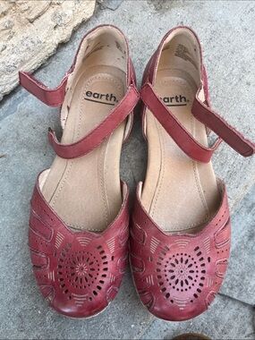 Earth Red Leather Mary Jane Flats with Laser-Cut Detail